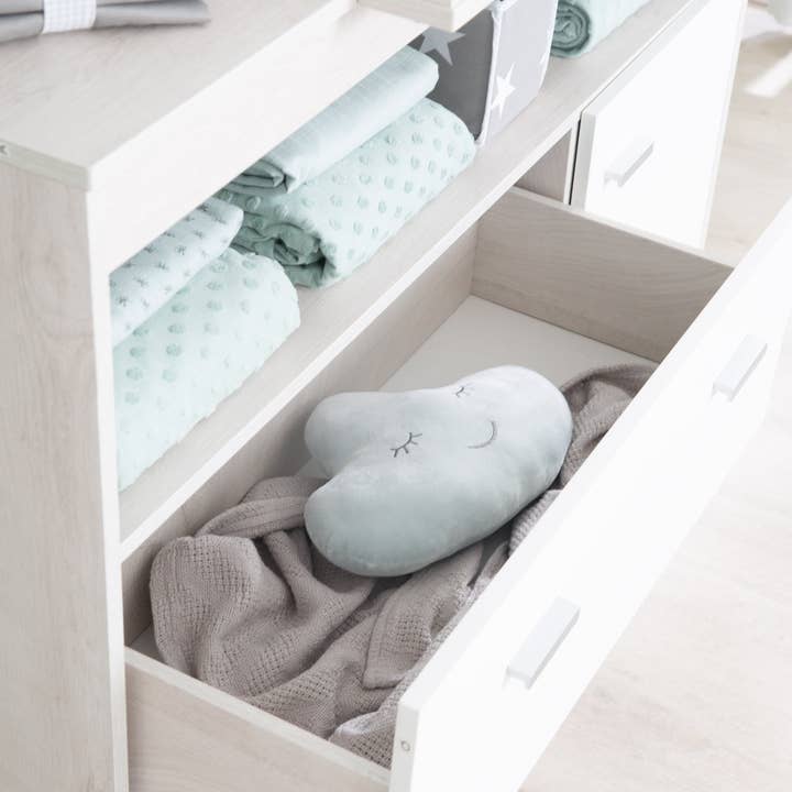 roba kids – wholesale Sovrumsmöbler – roba skötbord 'Julia' med skötbädd, 2 lådor och 1 dörr1