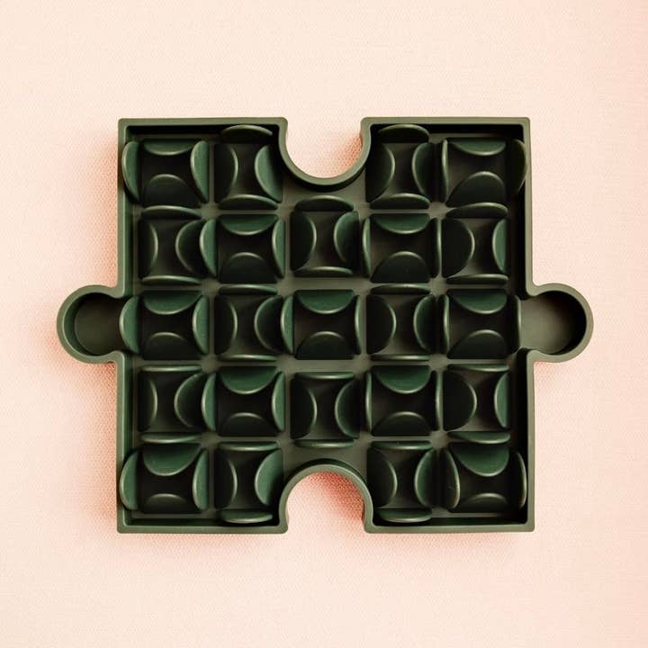 Furlou - Wholesale Pet Food Mat - Dog - Puzzle Lick Mat0