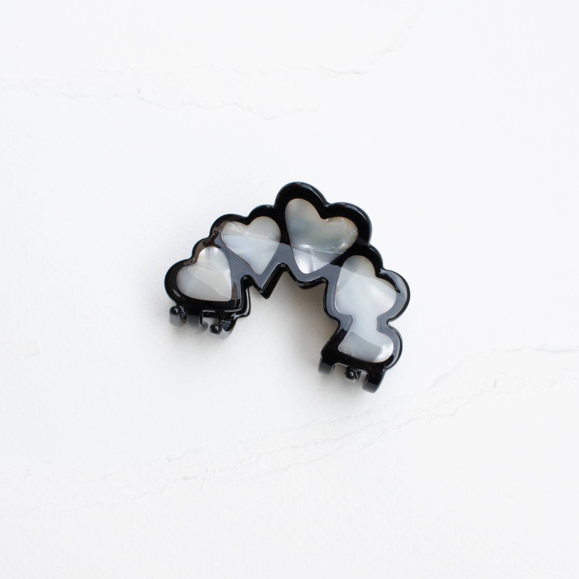 Tiepology – Großhandel Haarclip – Damen – Eco Haarclip mit Bogenform und Herzdesign1