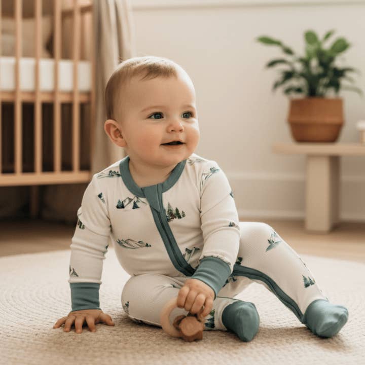 Little Summit Sleepsuit for wholesale by GrowGrows