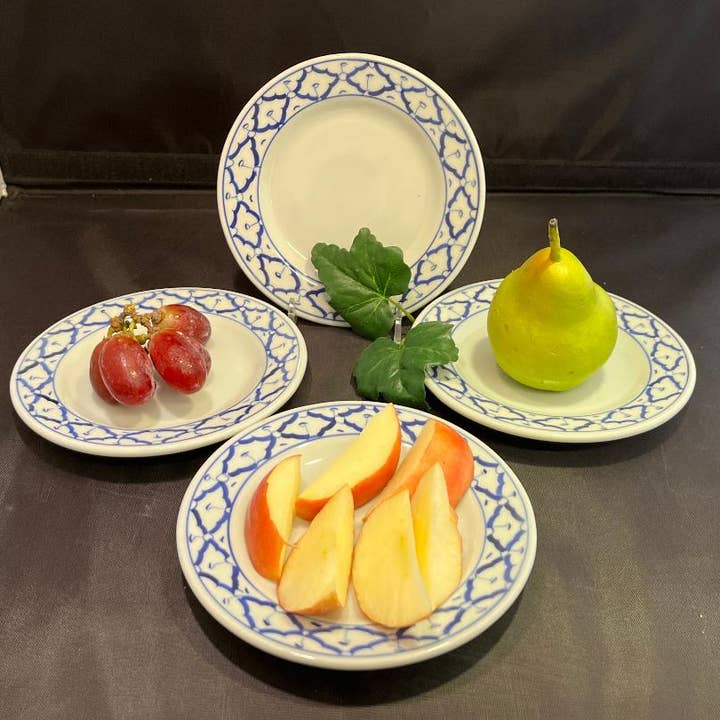 Plate, Small 6", Essential Round, Set of Four for wholesale by Sea Island Imports, Inc.