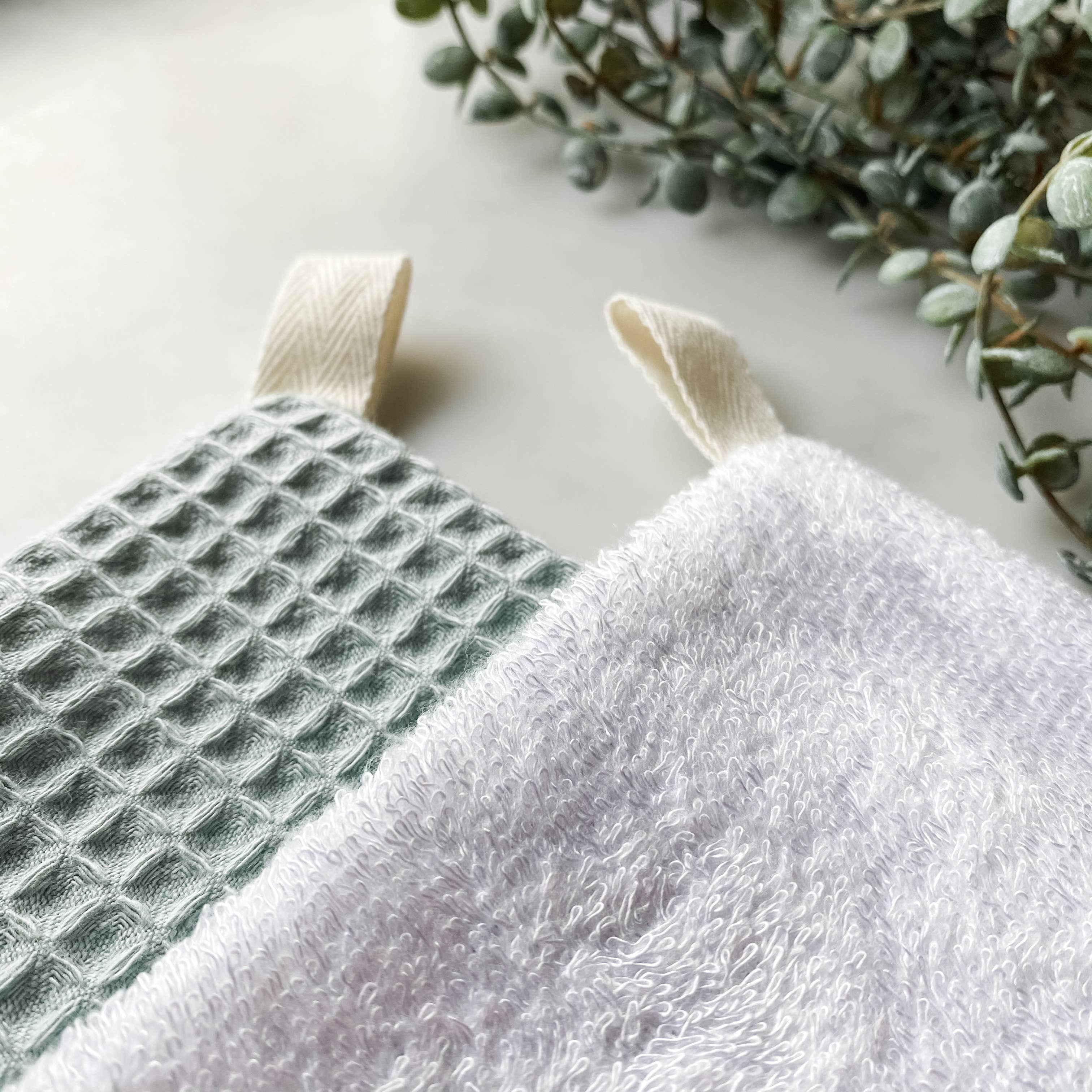 Toddle and Born Ltd – wholesale Face & body wipes – Washable Bamboo & Waffle Cloth3