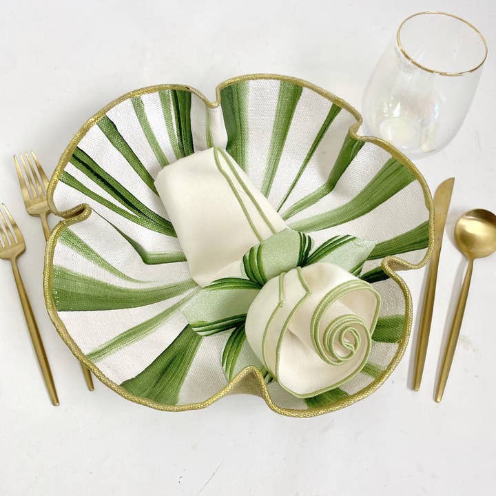 Carole Shiber Designs - Wholesale Charger - Spearmint-Striped Pinwheel Charger