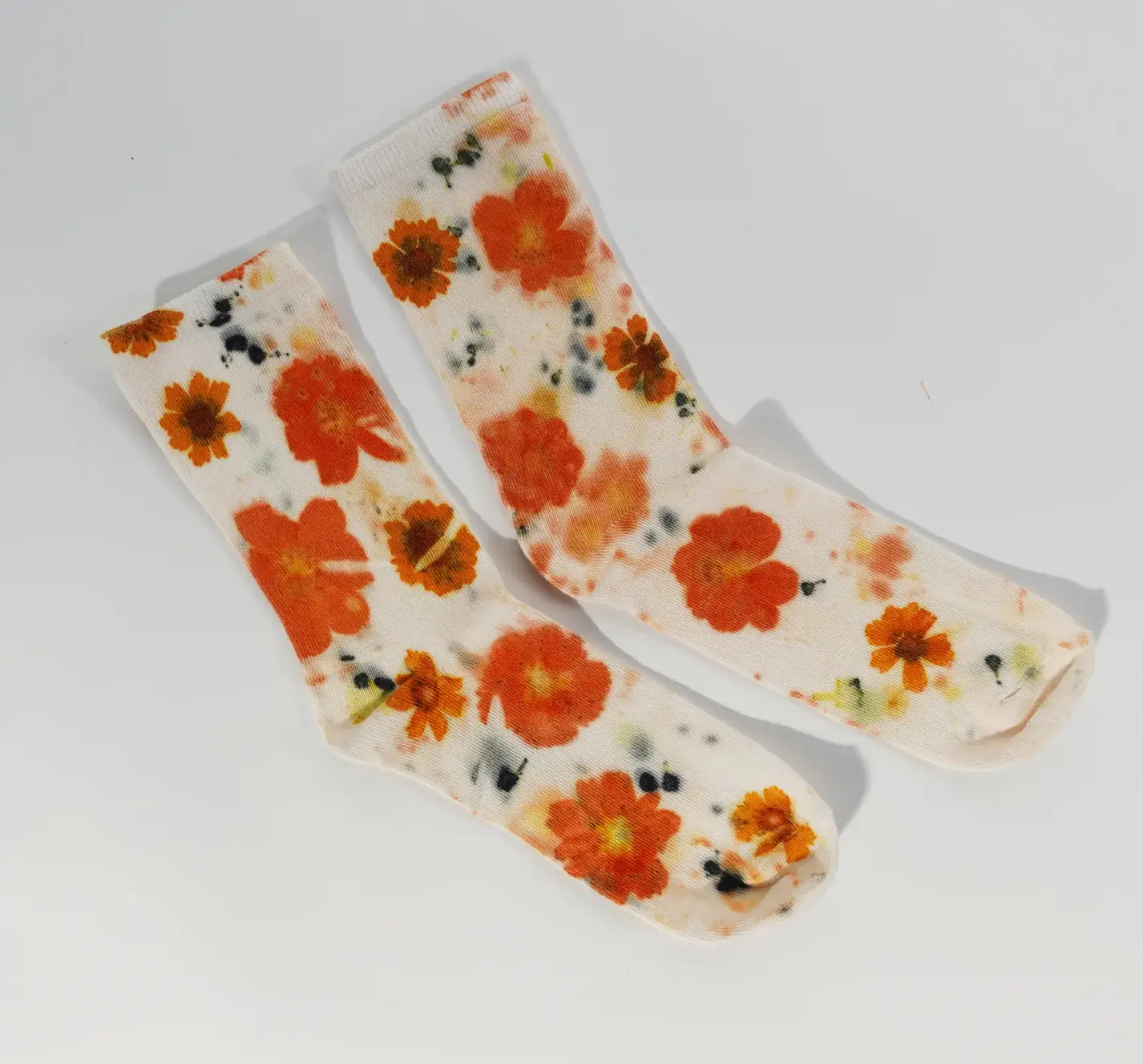 DYE KWEEN - Wholesale Socks - Women's - Flower Power Cotton Crew Sock2