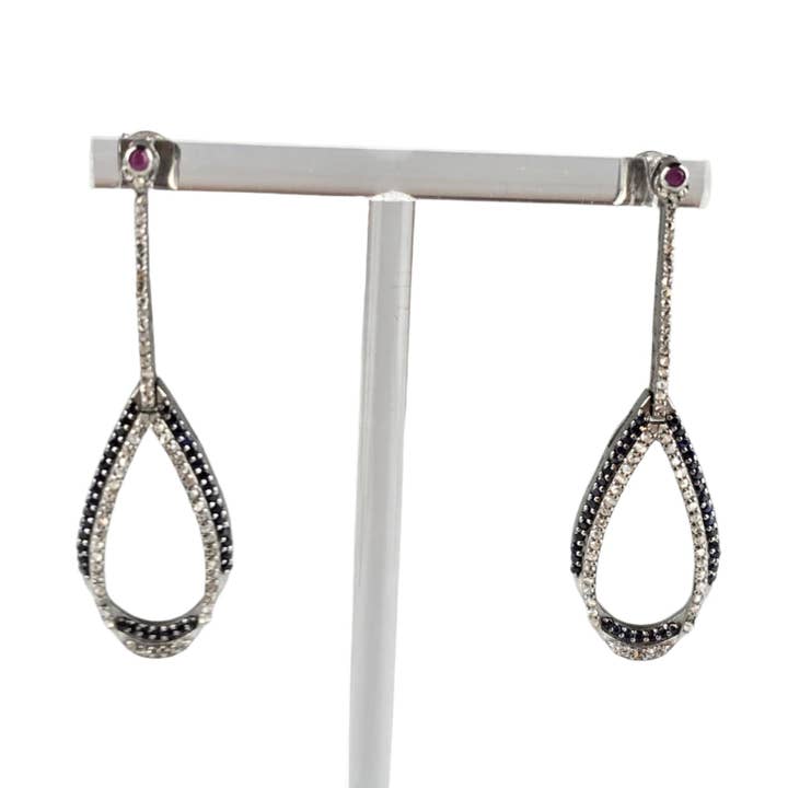 DIAMANT- & SAPHIR-OHRRINGE für den Großhandel von Carolinne B
