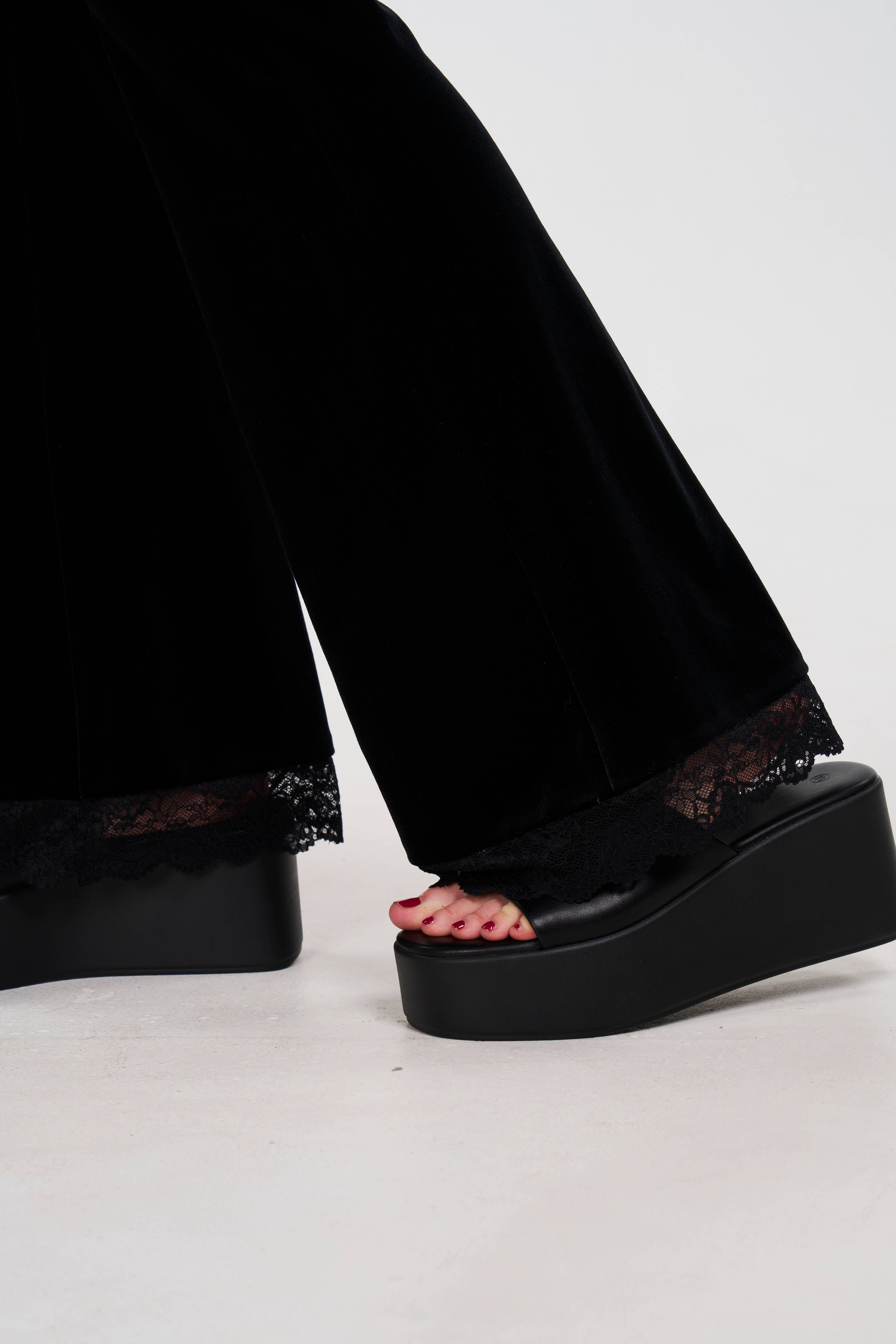 Pretty Damage – wholesale Pants – Women's – Pretty Monster Velvet Pants8