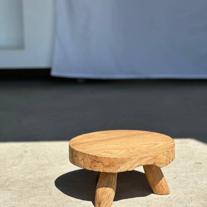 Office Objets - Wholesale Stool - Small low three-legged stool in upcycled blond teak D:30 H:1512