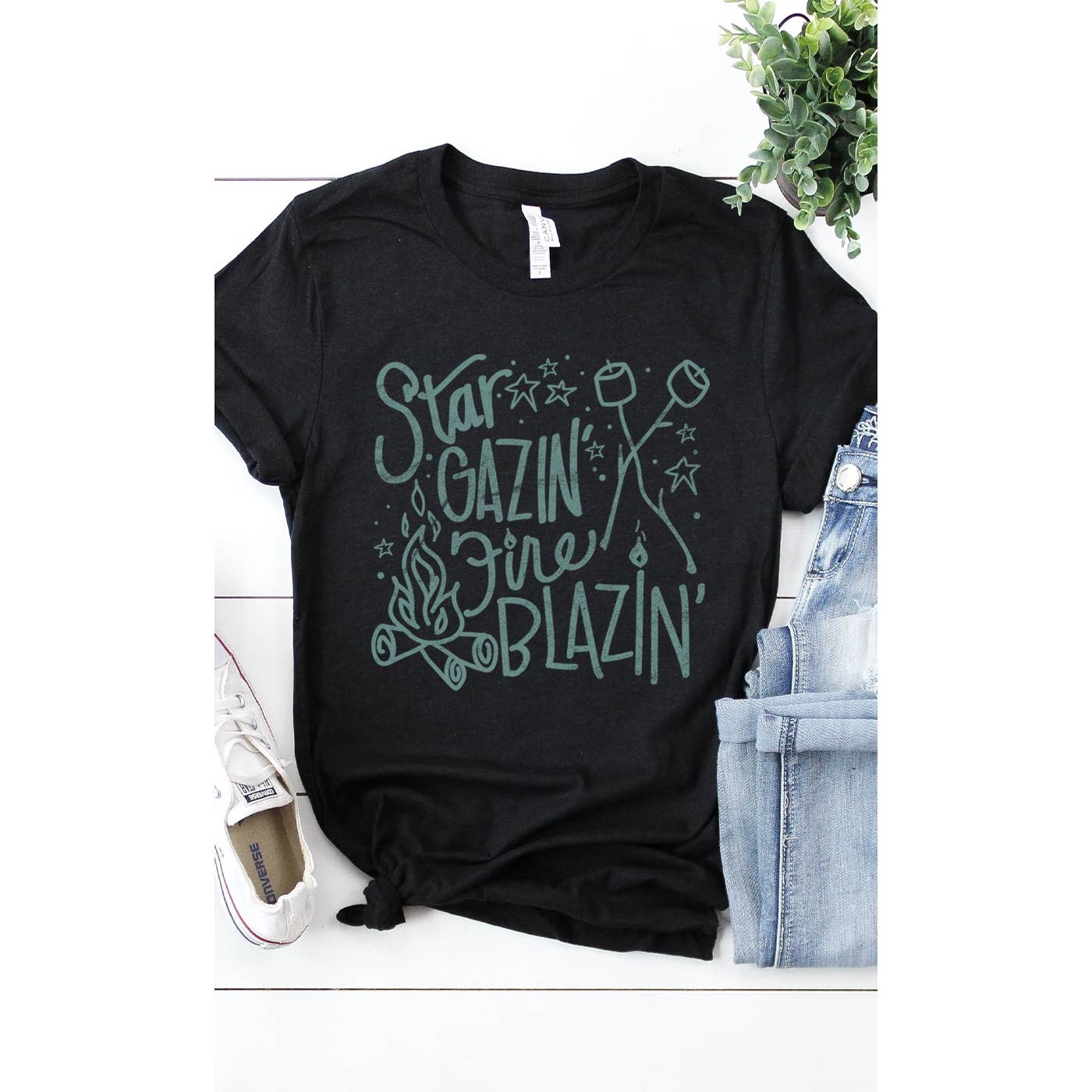 Kissed Apparel - Vente T-shirt à imprimés – femme - T-shirt graphique Star Gazin Fire Blazin2