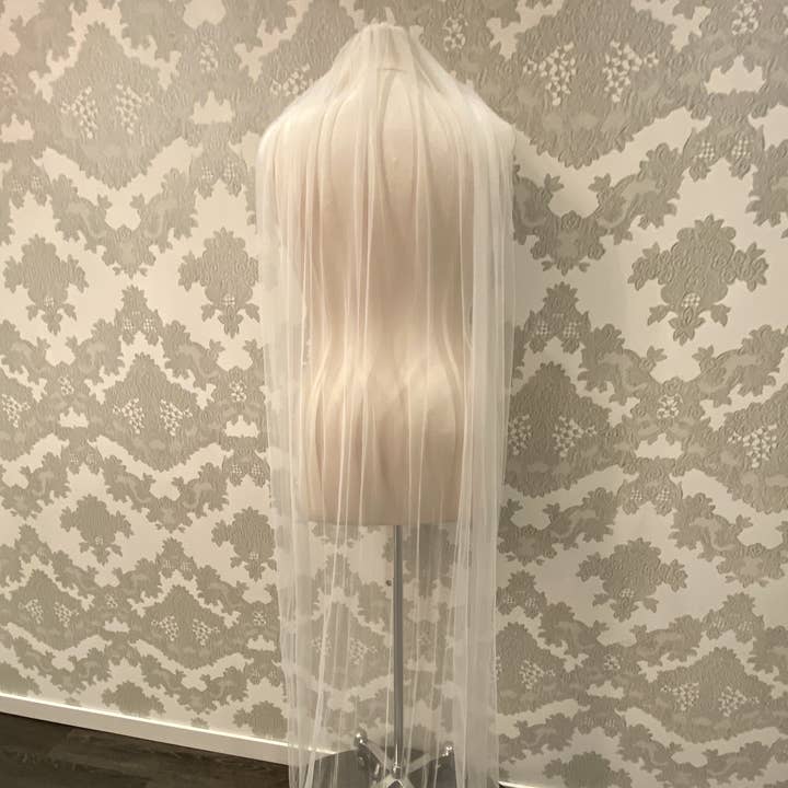 DESIREE - 80" Chapel Simple Veil and other Purchase Wholesale chapel veils. Free Returns & Net 60 Terms on Faire trending on Faire.