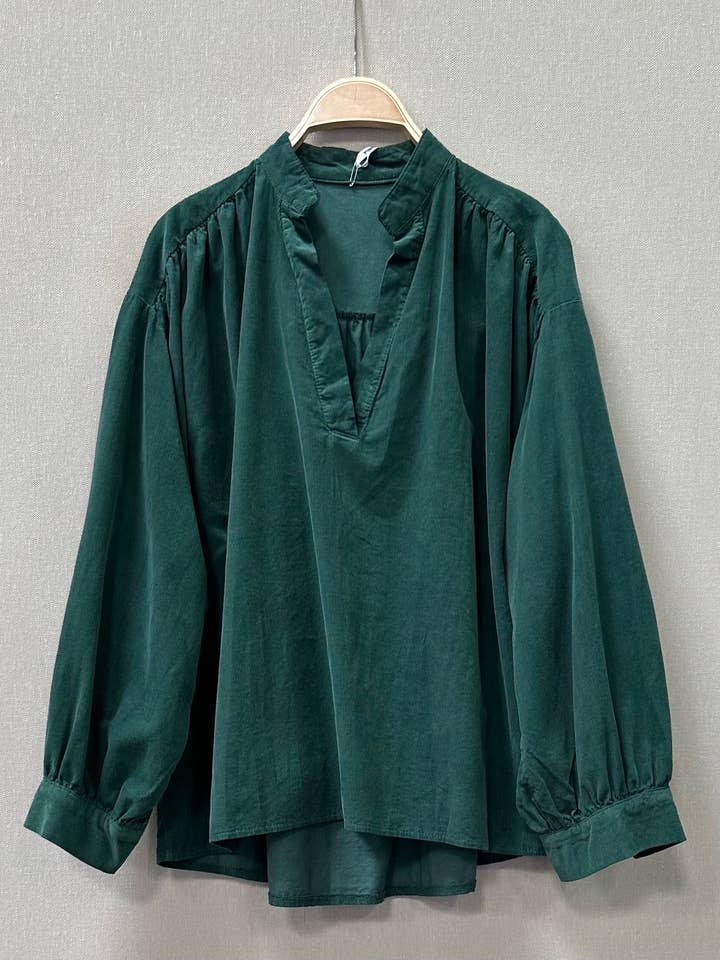 SWEET MAGIC MODA Y COMPLEMENTOS - Wholesale Blouse - Women's - V-NECK BLOUSE