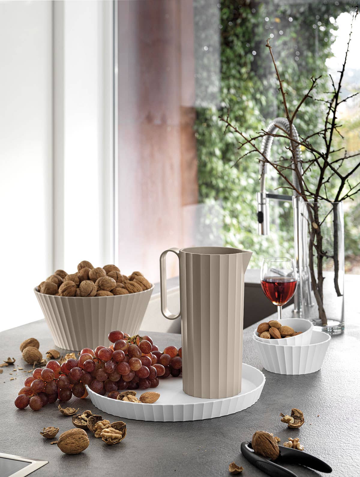 Blim Plus - Wholesale Pitcher - Hydria | Light and shock-resistant jug with handle1