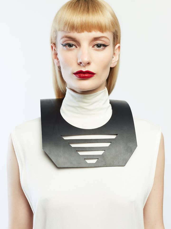 COLLAR ESPACIAL para venta al por mayor de PERLENSAU UG