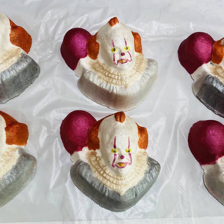 LH Homemade – Großhandel Badebombe/-sprudeltabletten – PENNYWISE - IT Clown-Badebombe1