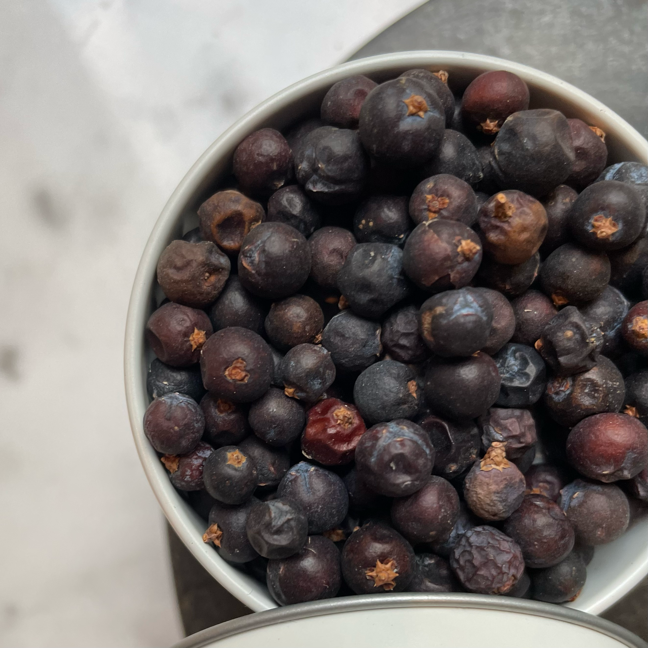 Compagnie Française des Poivres et Epices - Vente Épices séchées - Baie de Genièvre0