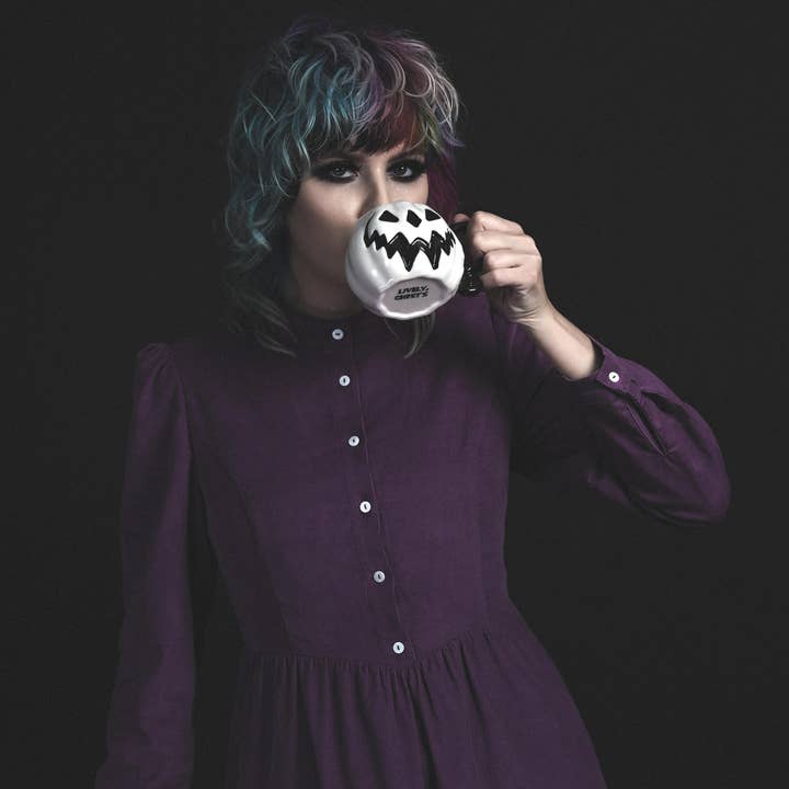 Lively Ghosts - Wholesale Coffee Mug - White Pumpkin | Haunted Hallows Mug3