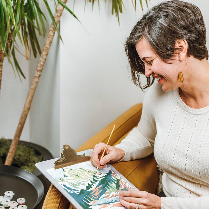 Elle Crée (She Creates) - Venta al por mayor Kit de manualidades - Kit para pintar por números con paisaje montañoso4