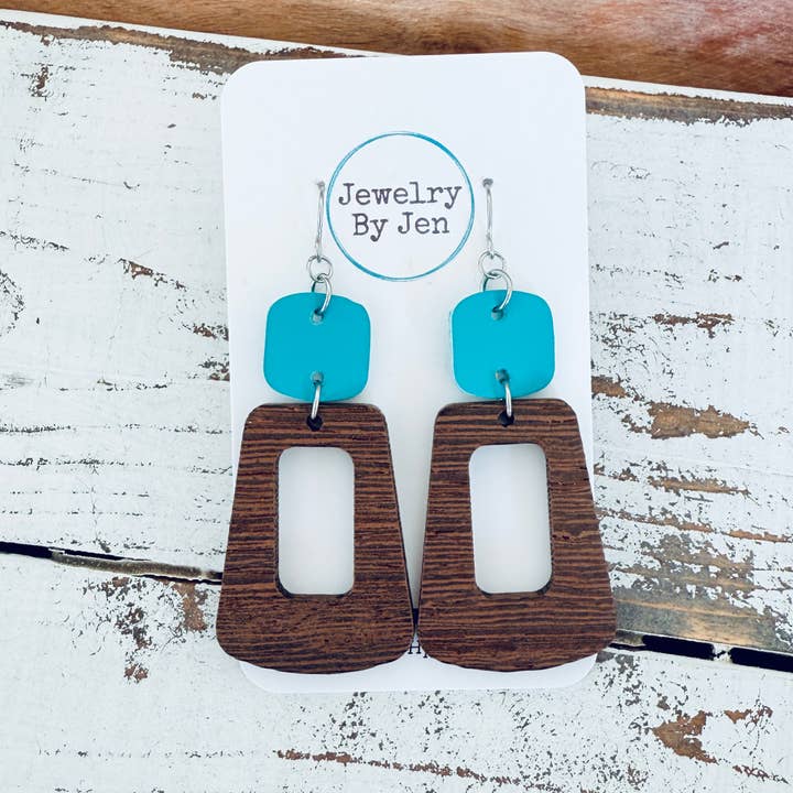 Boucles d'oreilles carrées rondes trapézoïdales en bois et turquoises pour la vente par Jewelry By Jen