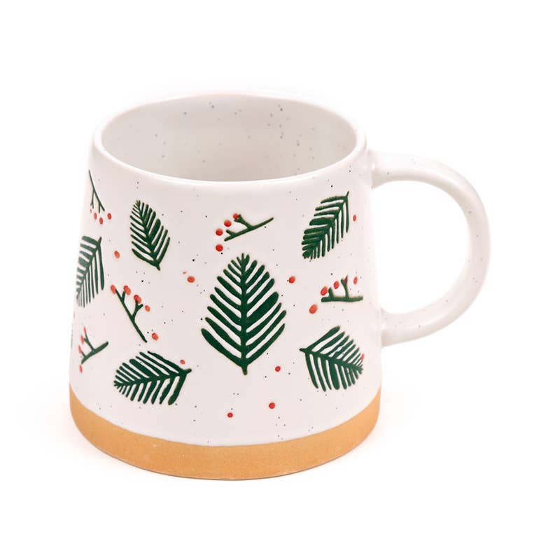 Puckator Ltd – wholesale Coffee mug – Pine Sprigs & Berries Tapered Stoneware Mug1
