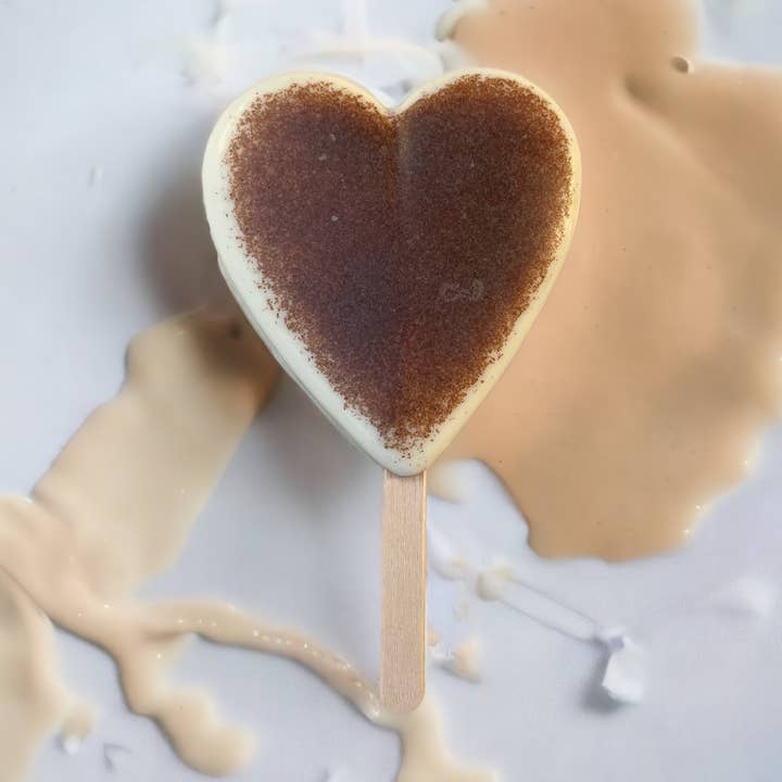 CORAÇÃO ORGÂNICO DE KARITÉ COM CASCA DE ARGAN PERFUMADO COM BERGAMOTA por atacado de Greek Alchemist