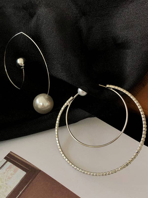 OURO Brincos de strass com pérolas geométricas irregulares originais para venda a revendedores na Faire6