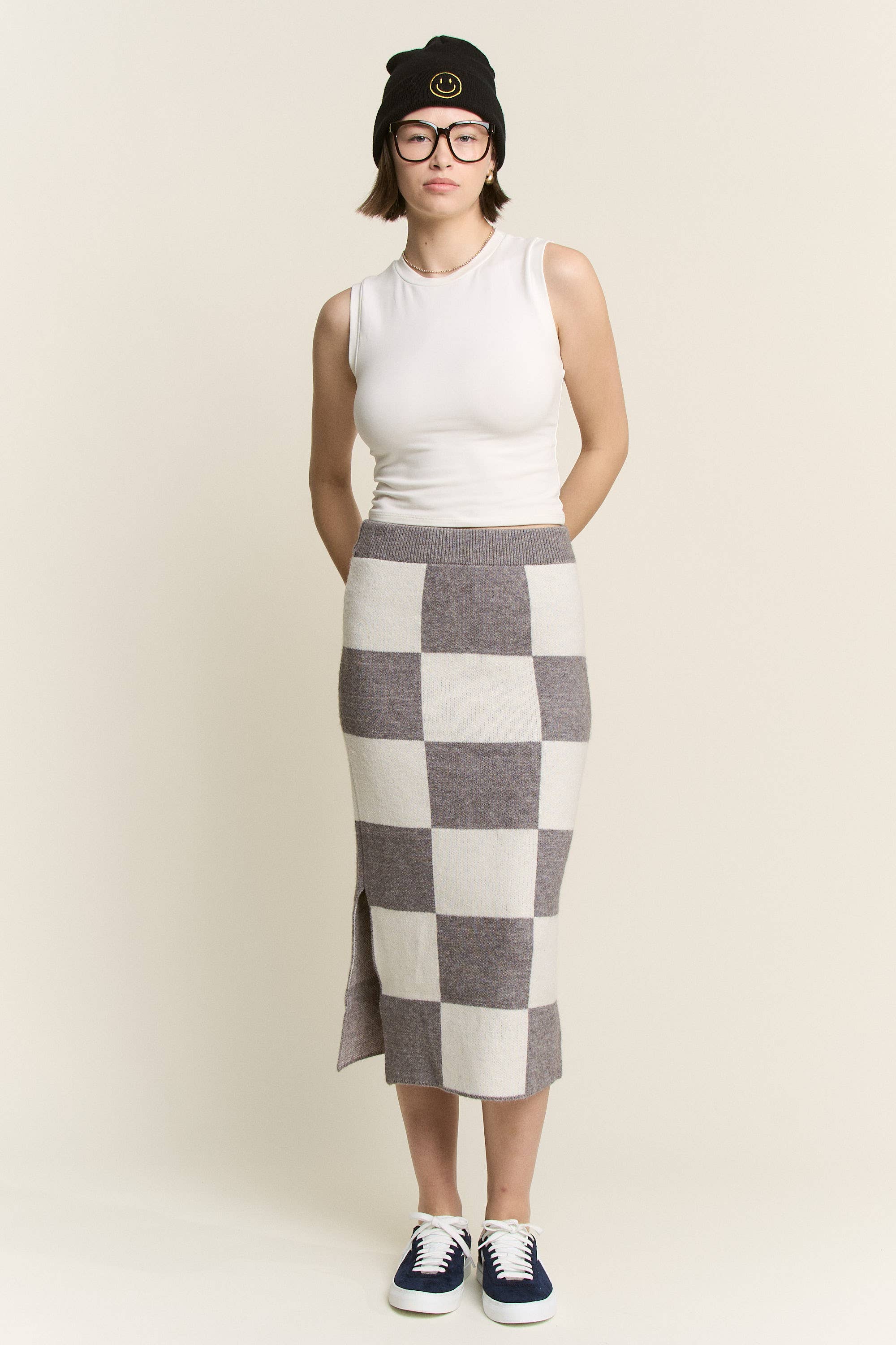 JADE BY JANE - Wholesale Skirt - Women's - BIG CHECKERED PAST KNIT PENCIL MIDI SKIRT W/ SIDE SLIT10