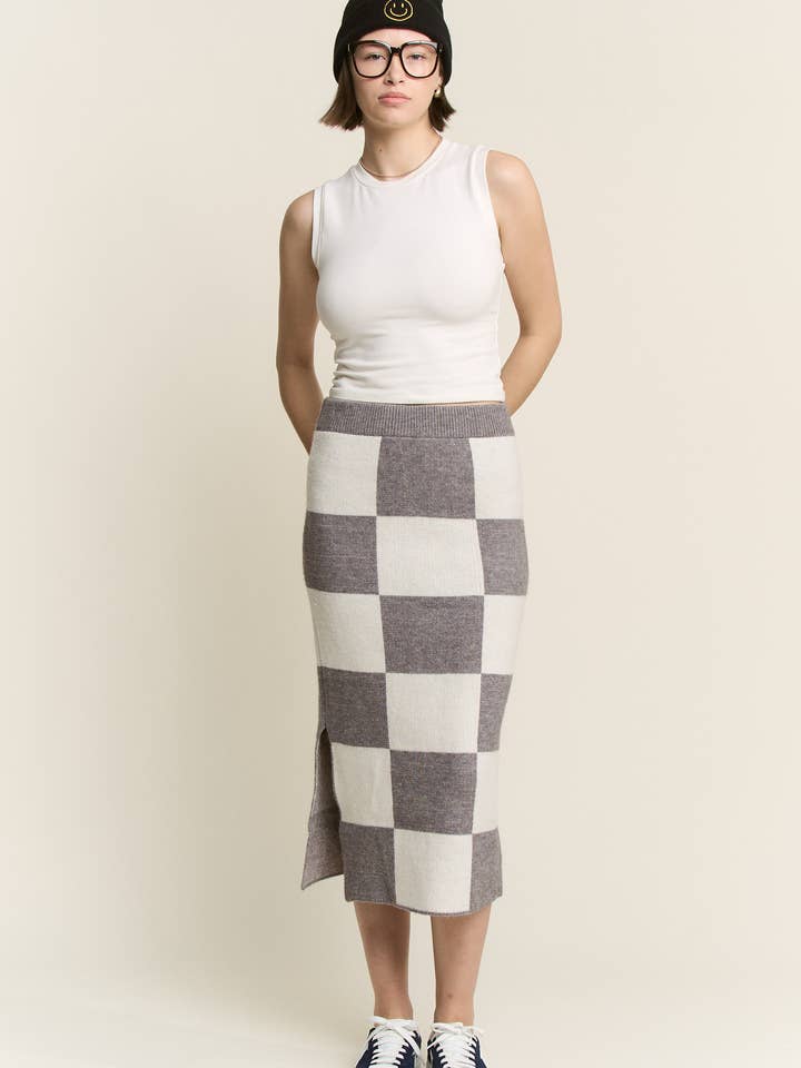JADE BY JANE - Wholesale Skirt - Women's - BIG CHECKERED PAST KNIT PENCIL MIDI SKIRT W/ SIDE SLIT10