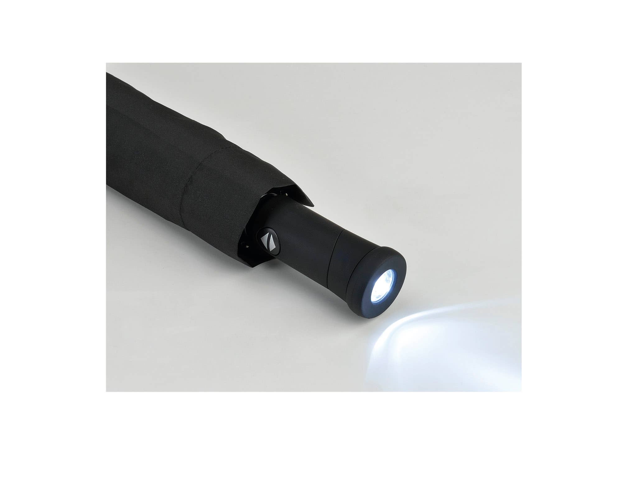 Clima Umbrellas - Wholesale Umbrella - Men's - Automatic 2-in-1 Black Umbrella-Flashlight1