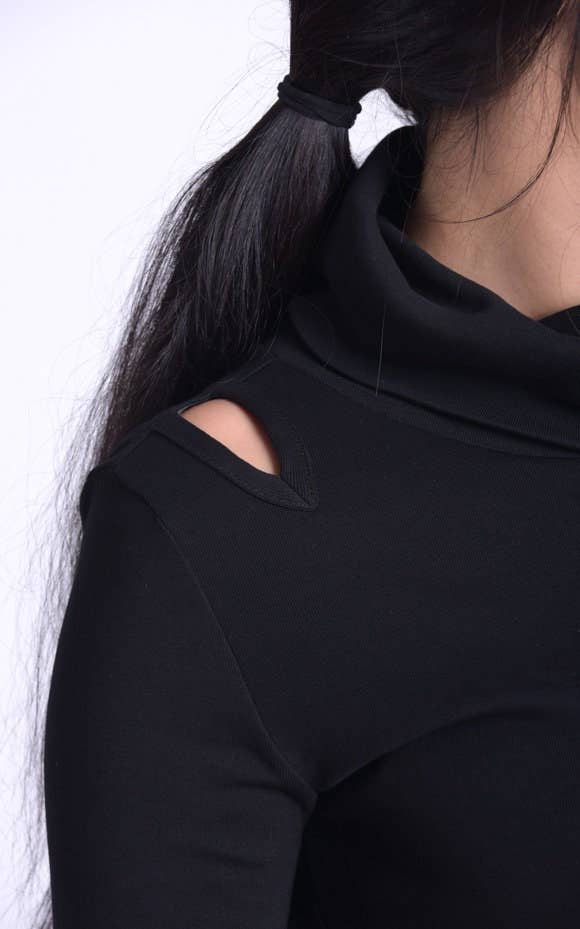 Metamorphoza - Wholesale Knit Top - Women's - Black Casual Top5