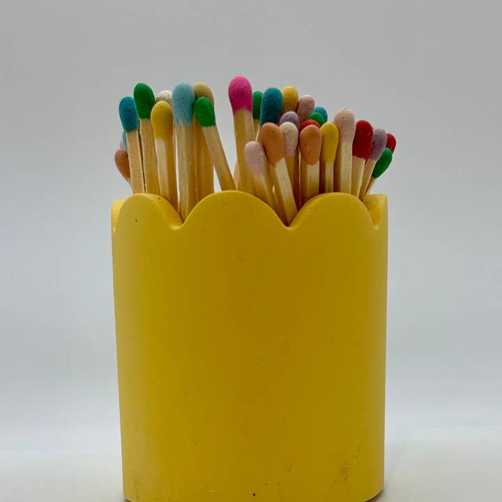 Amandyne Creations - Venta al por mayor Soportes para cerillas - Tarro de cerillas de colores con rascador integrado