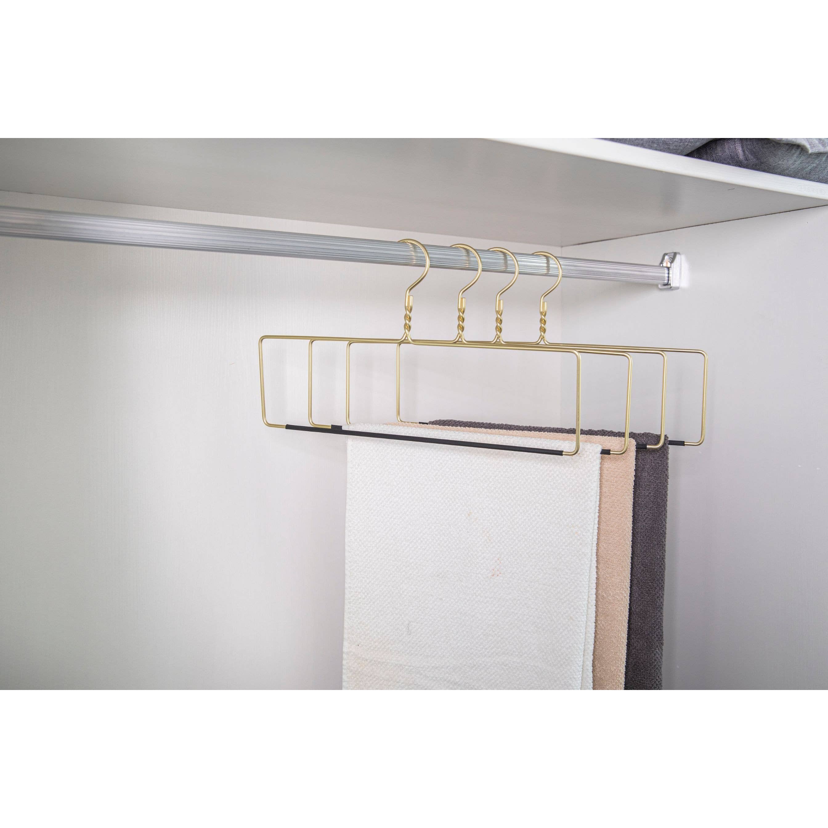 Quality Hangers - Wholesale Clothes Hangers - AL50 - Heavy Duty Blanket Hanger - Gold2