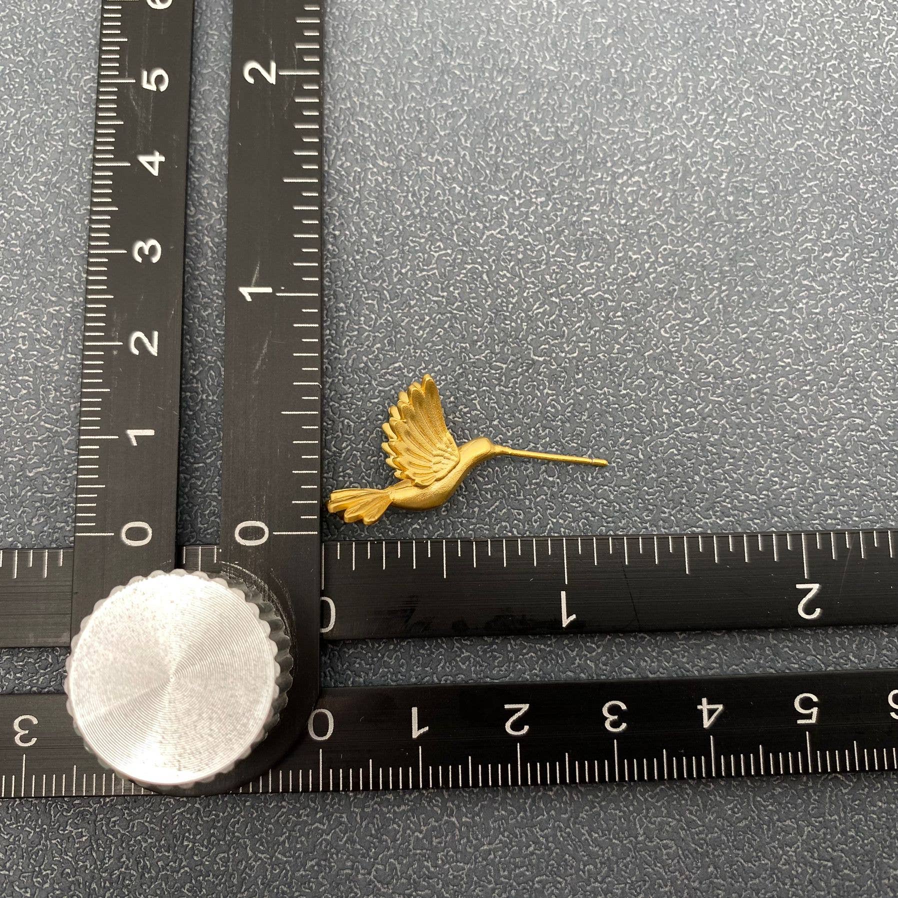 Mio Queena - Wholesale Stud/Post Earrings - 18K Gold Plated Hummingbird Ear Studs3