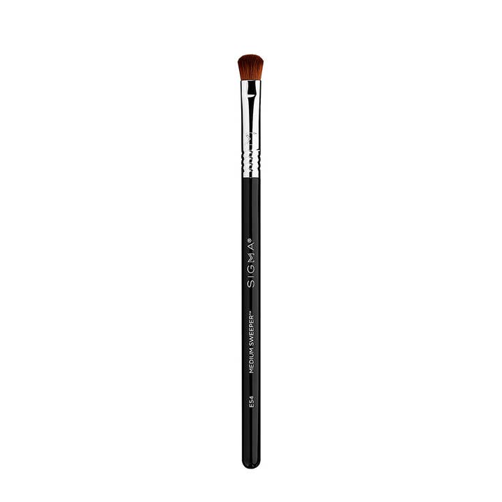 Sigma Beauty - Vente Pinceaux de maquillage pour les yeux - Pinceau moyen applicateur de fard à paupières E54 MEDIUM SWEEPER™1