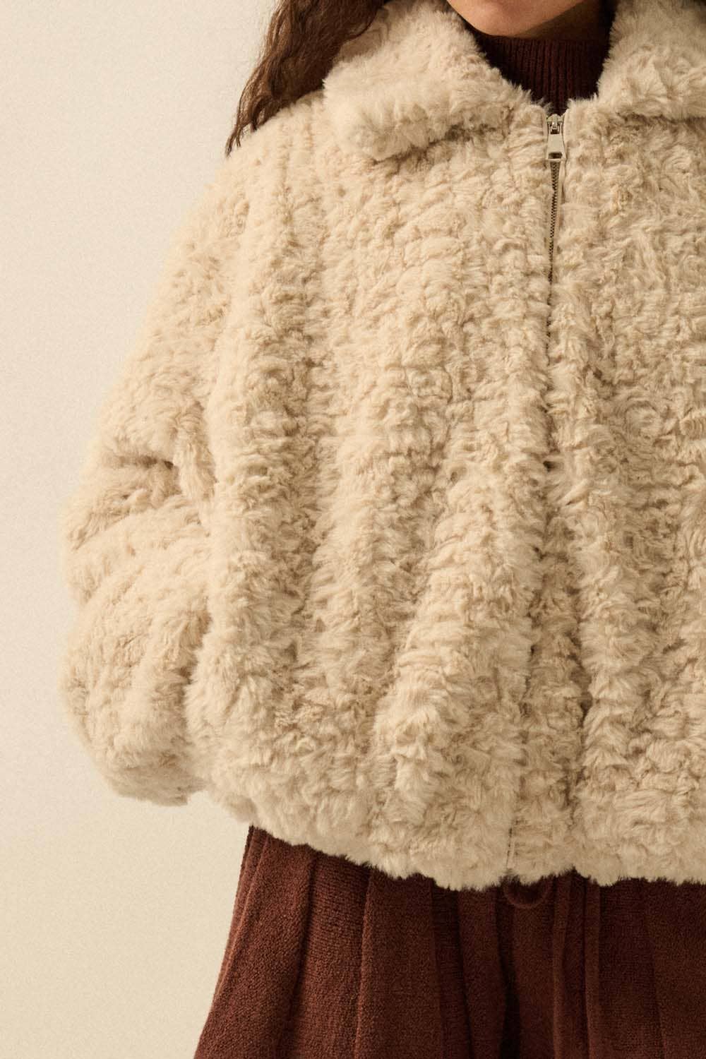 Promesa USA - Wholesale Jacket - Women's - Faux Fur Zip-Up Collared Pocket Jacket7