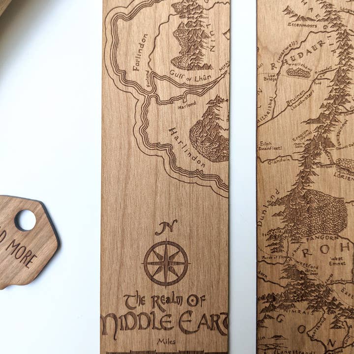 Emberglow Gaming - Wholesale Bookmark - LOTR Middle Earth Map Wooden Bookmark