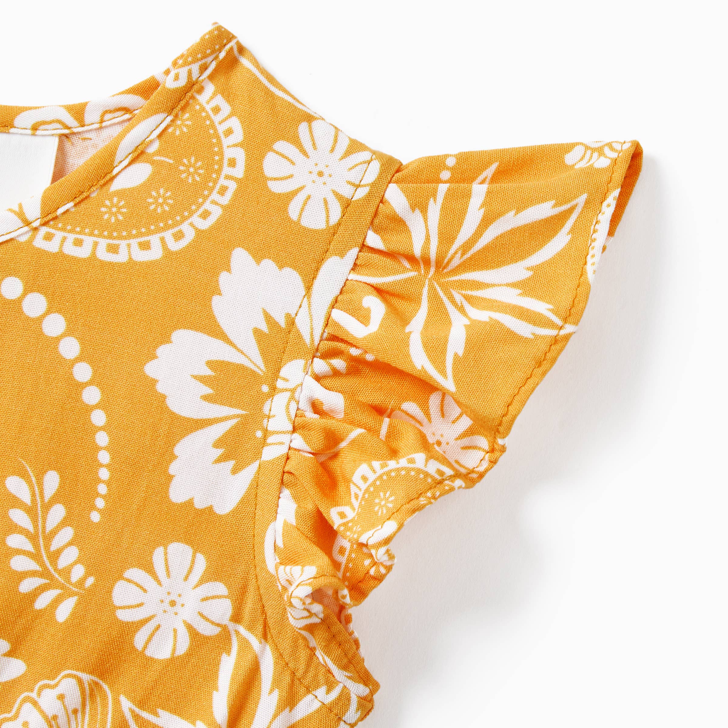 Giallo Maglietta a righe gialle abbinata per la famiglia PatPat & Vestito Paisley in vendita all'ingrosso su Faire12