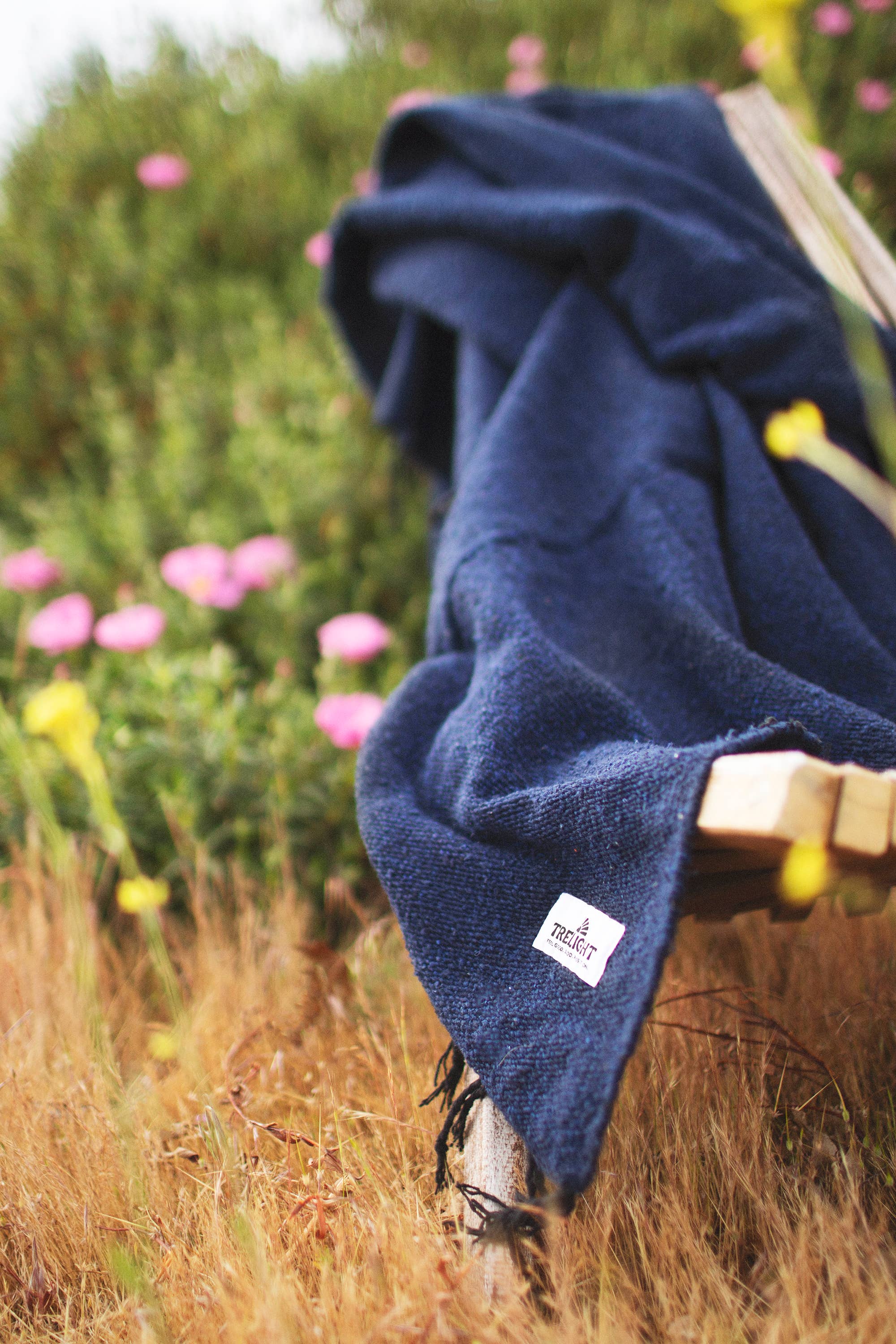 Trek Light - Wholesale Throw Blanket - Handwoven Throw Blanket | Newport1