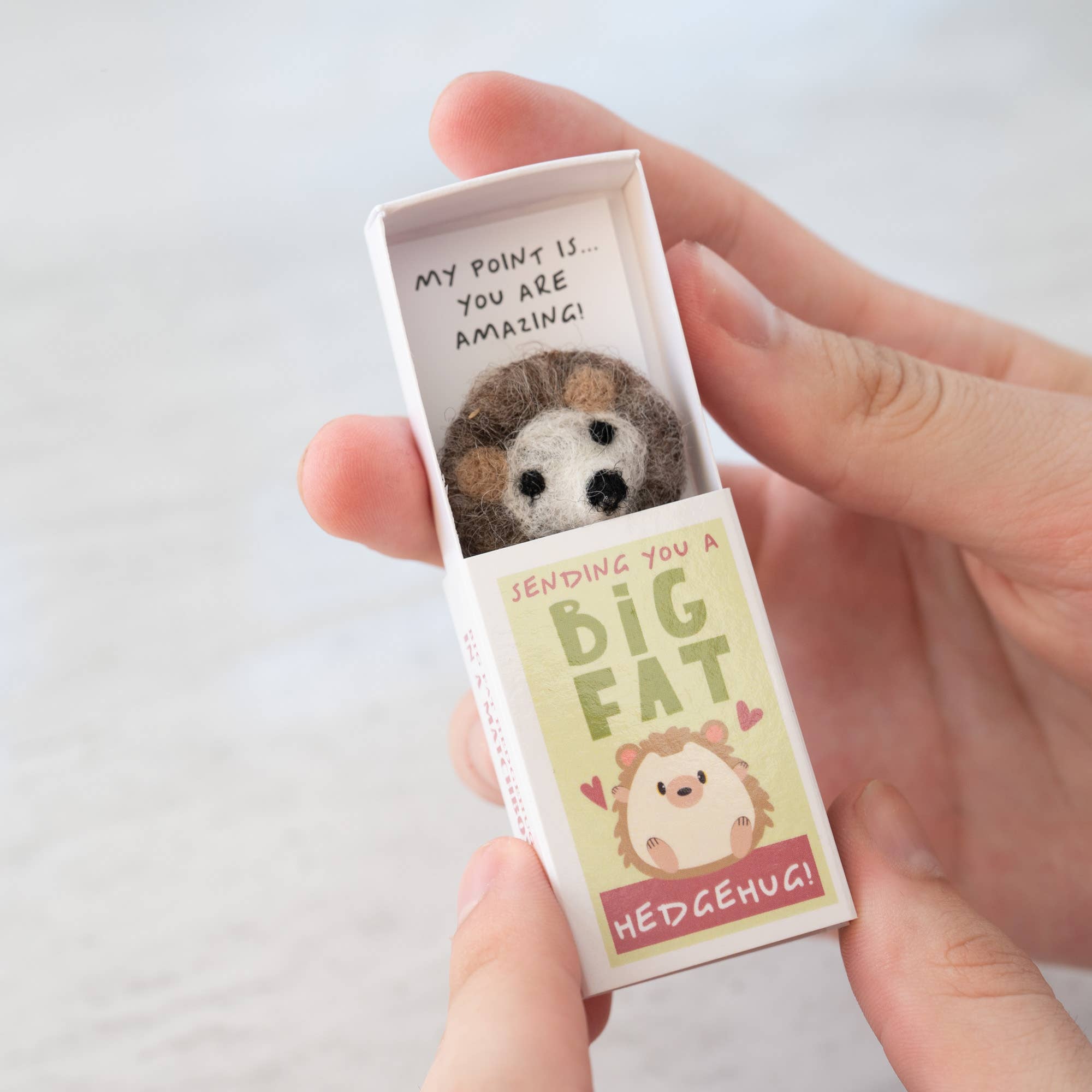Marvling Bros Ltd – wholesale Gag gift/novelty gift – Sending You A Hedgehug In A Matchbox1