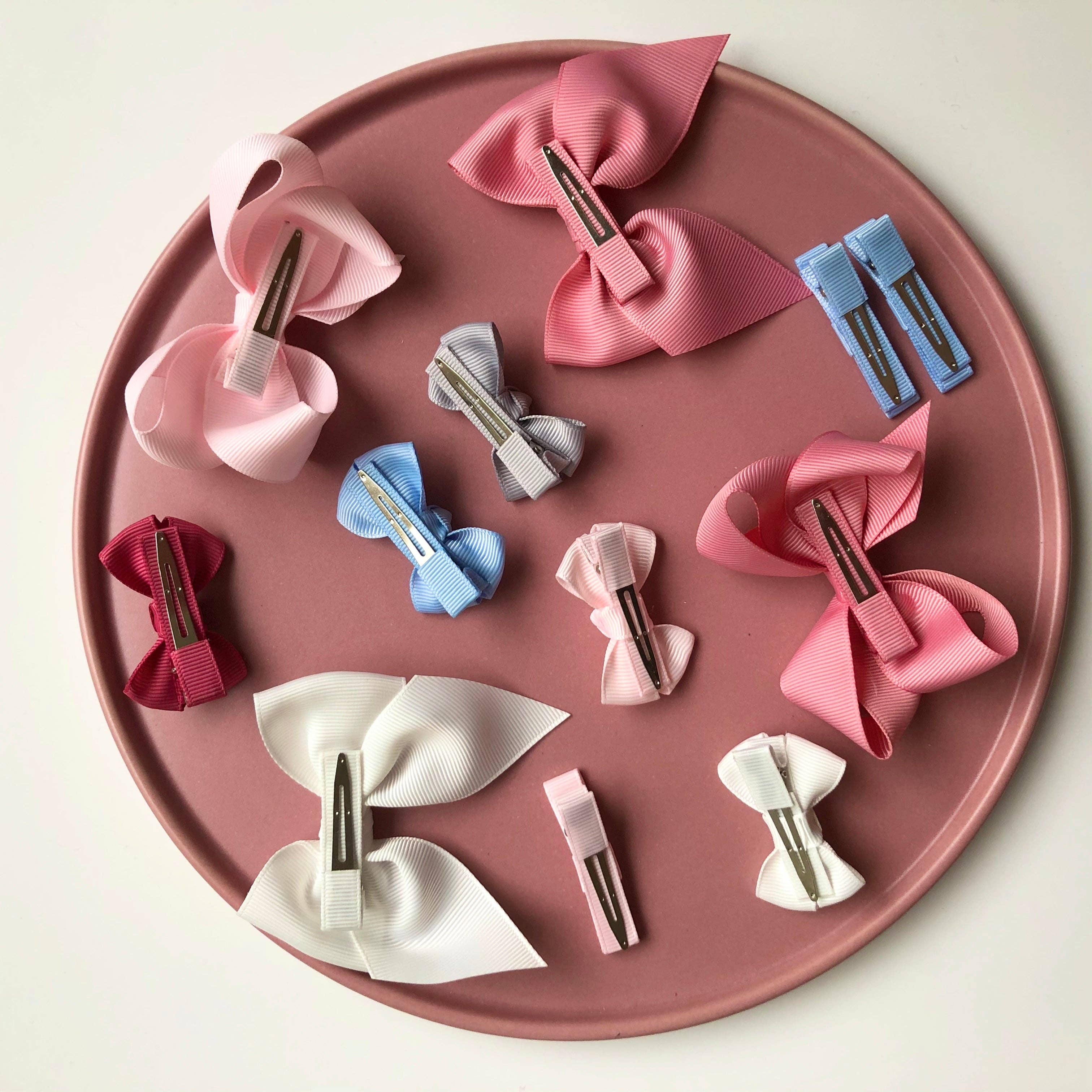 La Fillette Accessories - Wholesale Hair Bow - Kids - Estelle hair bow with clip in white3