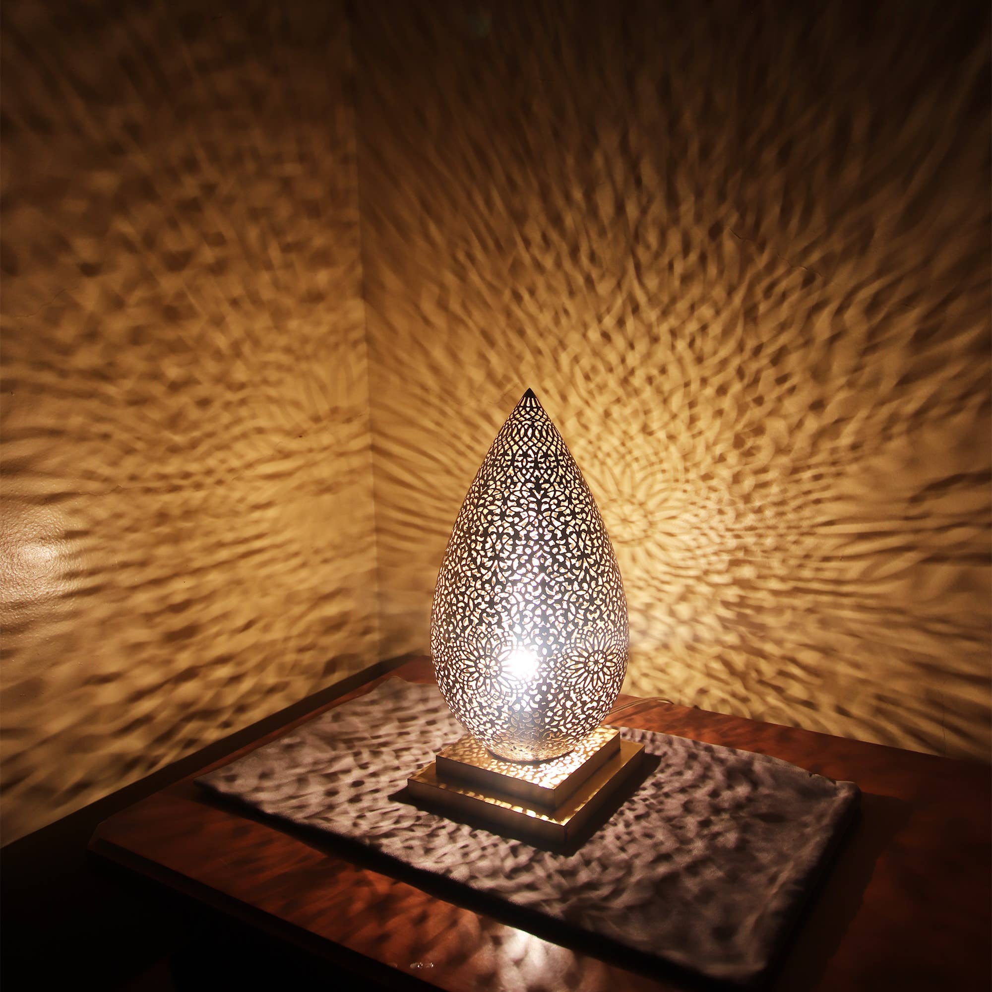 bazarifinagh - Wholesale Accent/Desk Lamp - Handmade Moroccan floor lamp with oriental Design 4