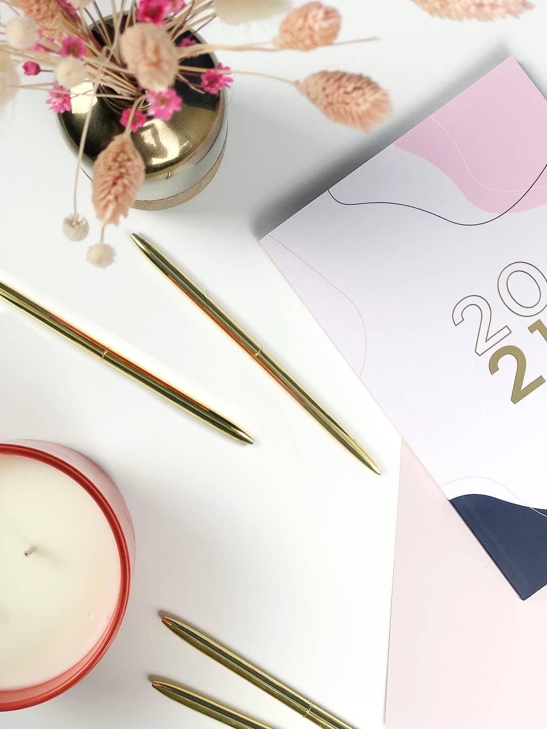 AIM Studio Co – wholesale Pen – Slim Gold Ballpoint Pen with Black Ink6