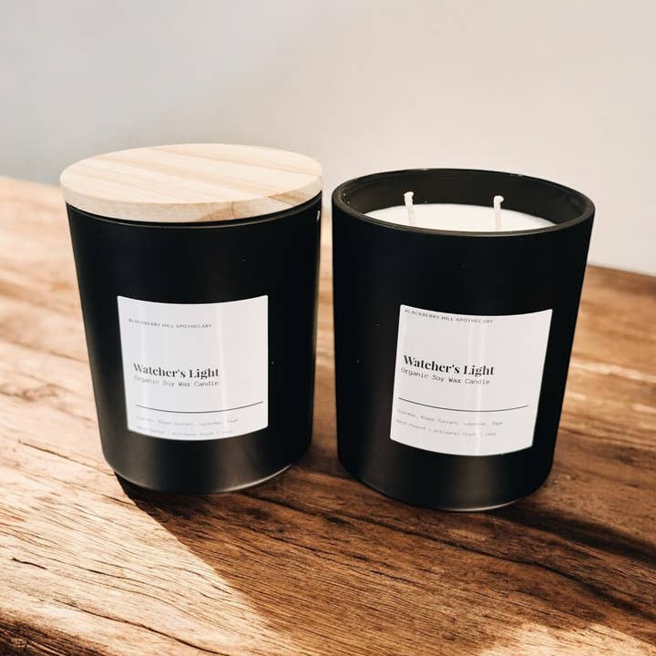 Lumière du Veilleur - Bougie en cire de soja pure et naturelle pour la vente par Blackberry Hill Apothecary
