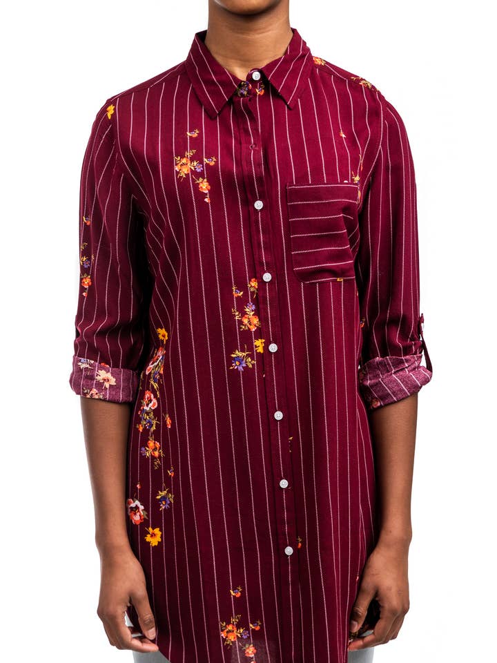 DAM BLOMMIG RANDIG L/S BLUS för wholesale av Coupe Collection