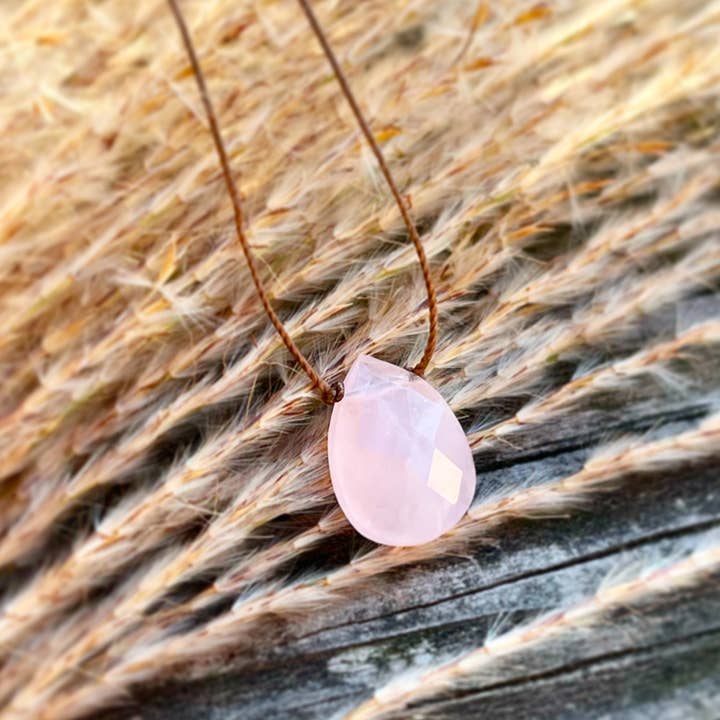 Merelani Designs - Wholesale Pendant/Charm Necklace - Rose Quartz Faceted Teardrop Necklace