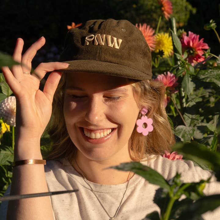 Sleepy Mountain – Engroshandel Trucker hat - Unisex – PNW Broderet Fløjlshat9