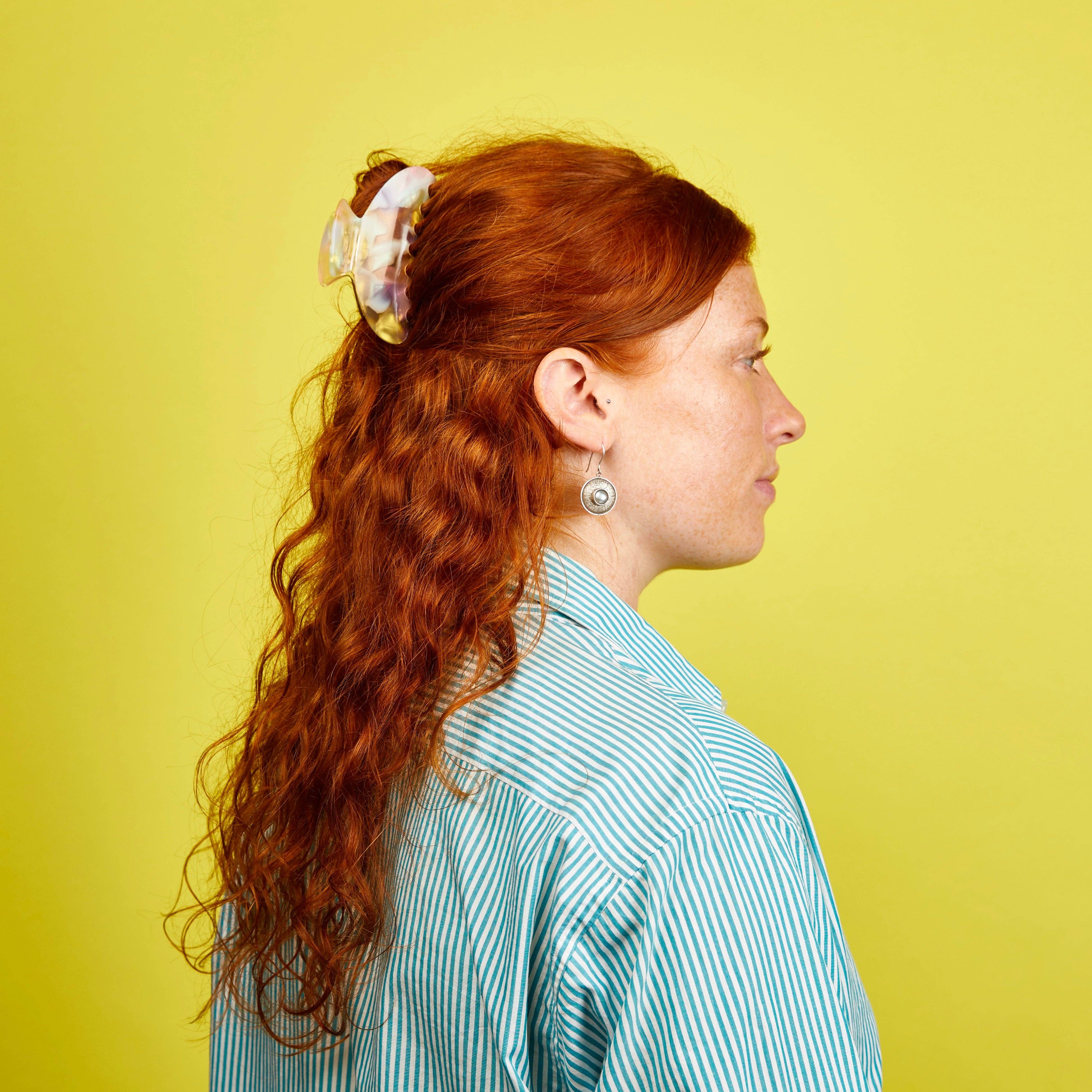 CHUNKS - Wholesale Hair Clip - Women's - Baby Dolly Claw in Moonlight1