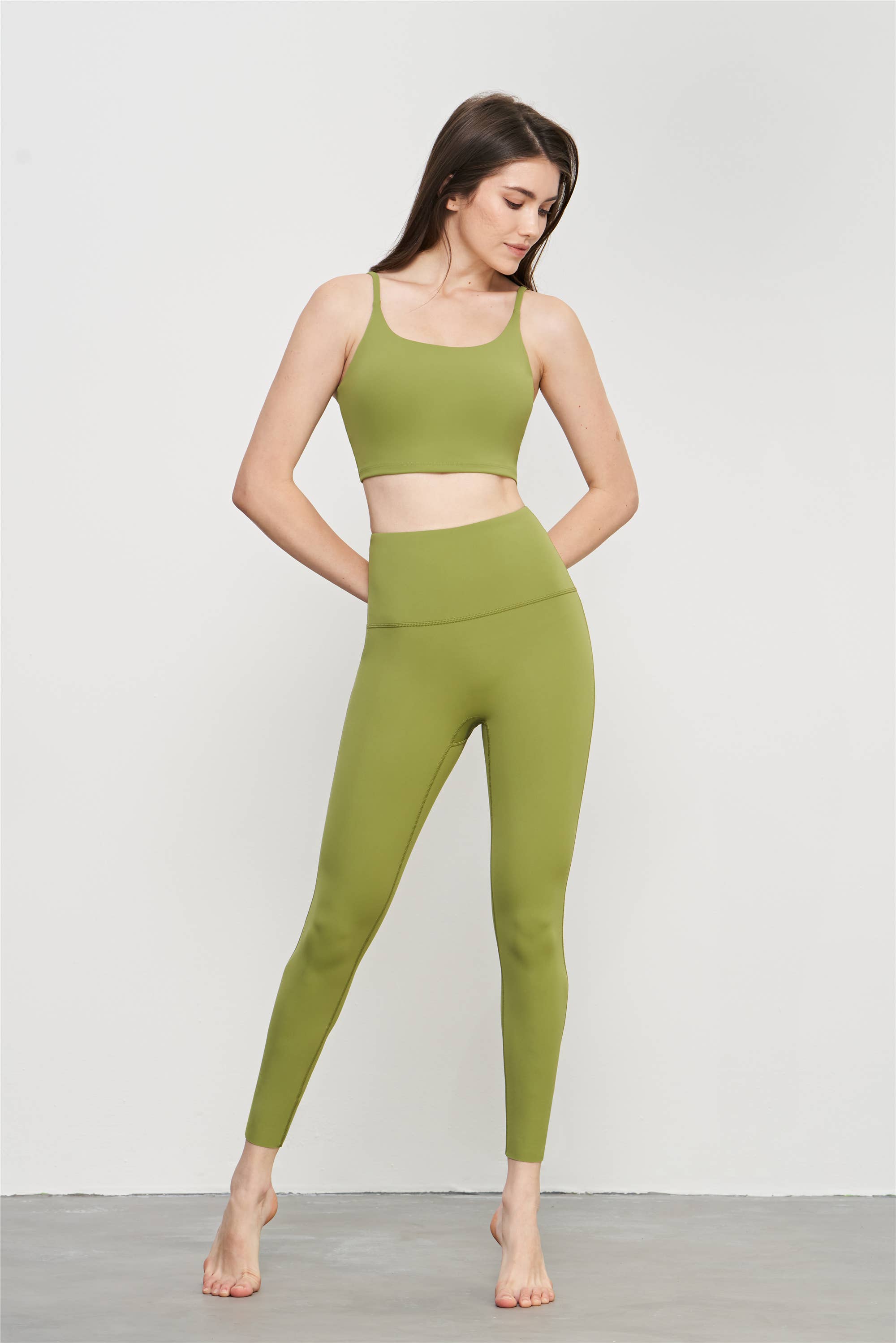 91thelabel - Vente Ensemble de sport – femme - Ensemble de sport haute performance 2 pièces Esther en Lycra®12
