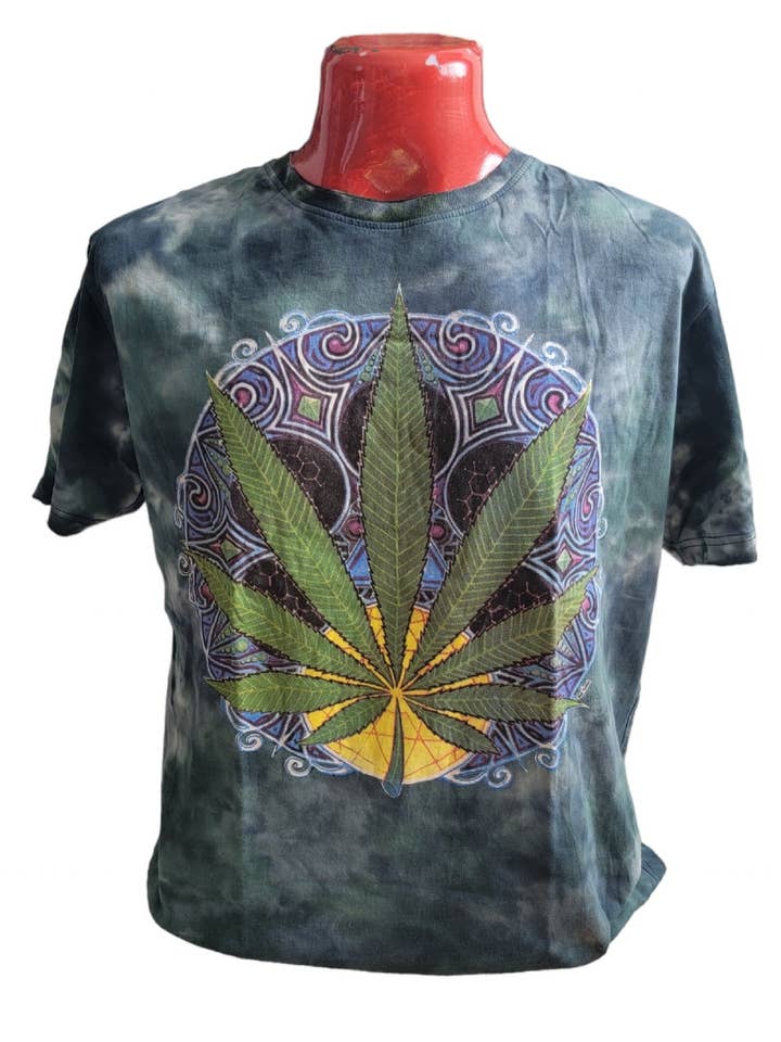 T-shirt in cotone TSS320 con stampa serigrafica, foglia celtica, tie-dye per la vendita all'ingrosso da parte di Evergreen Guardian Imports