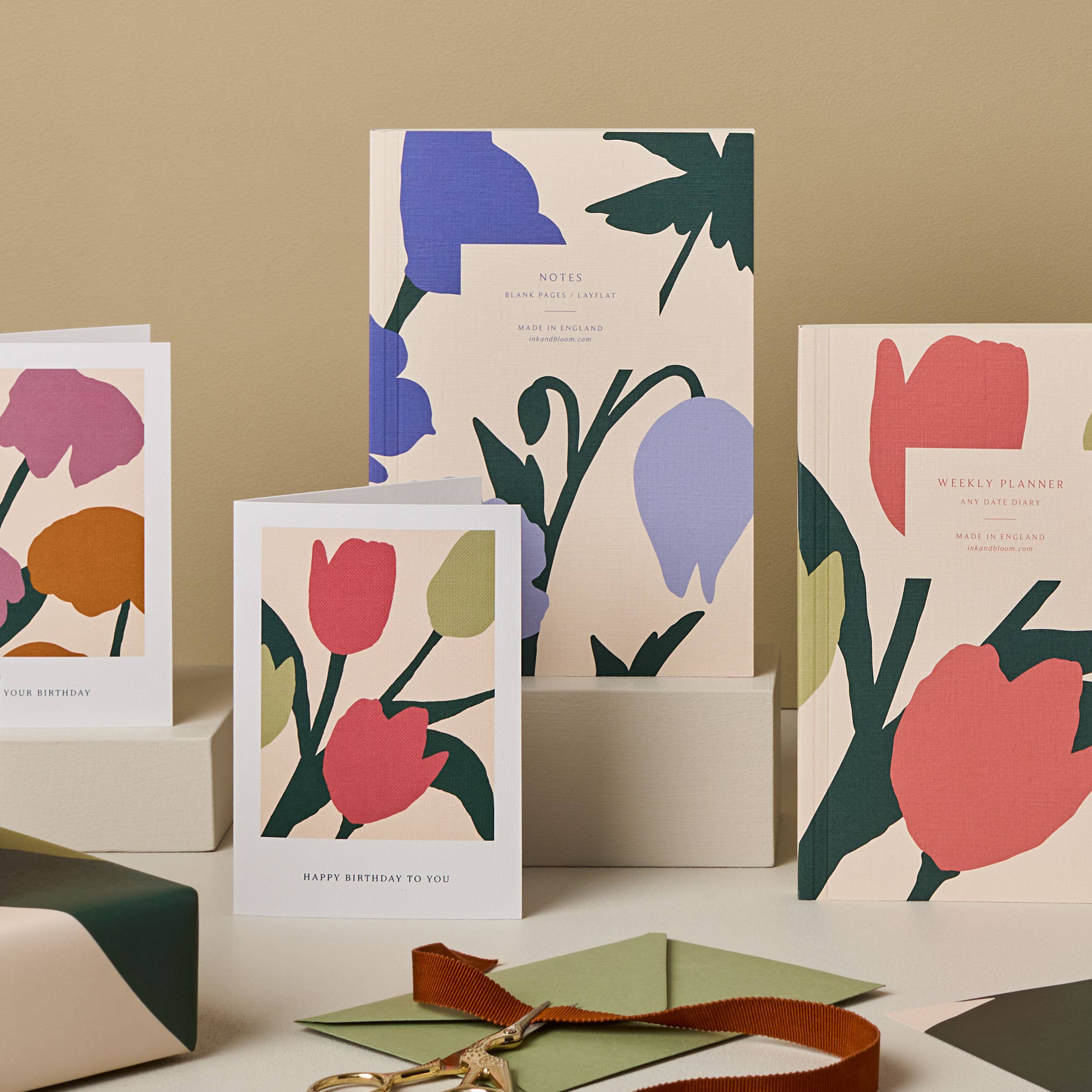 Ink & Bloom – wholesale Notebook – Layflat Notebook in Indigo Bloom3