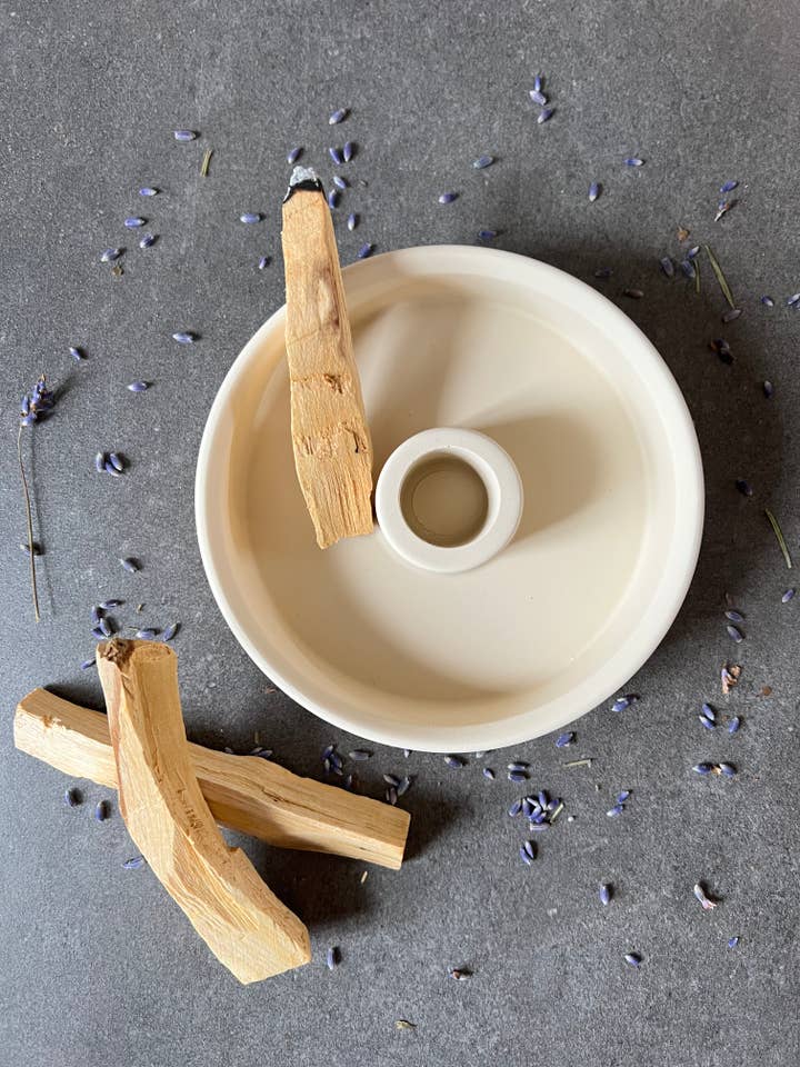 Palo Santo holder/candle holder for wholesale by EMB Pretty