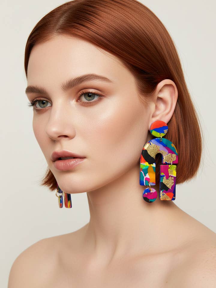 80er Statement-Ohrringe mit markanter Form für den Großhandel von No Shrinking Violet